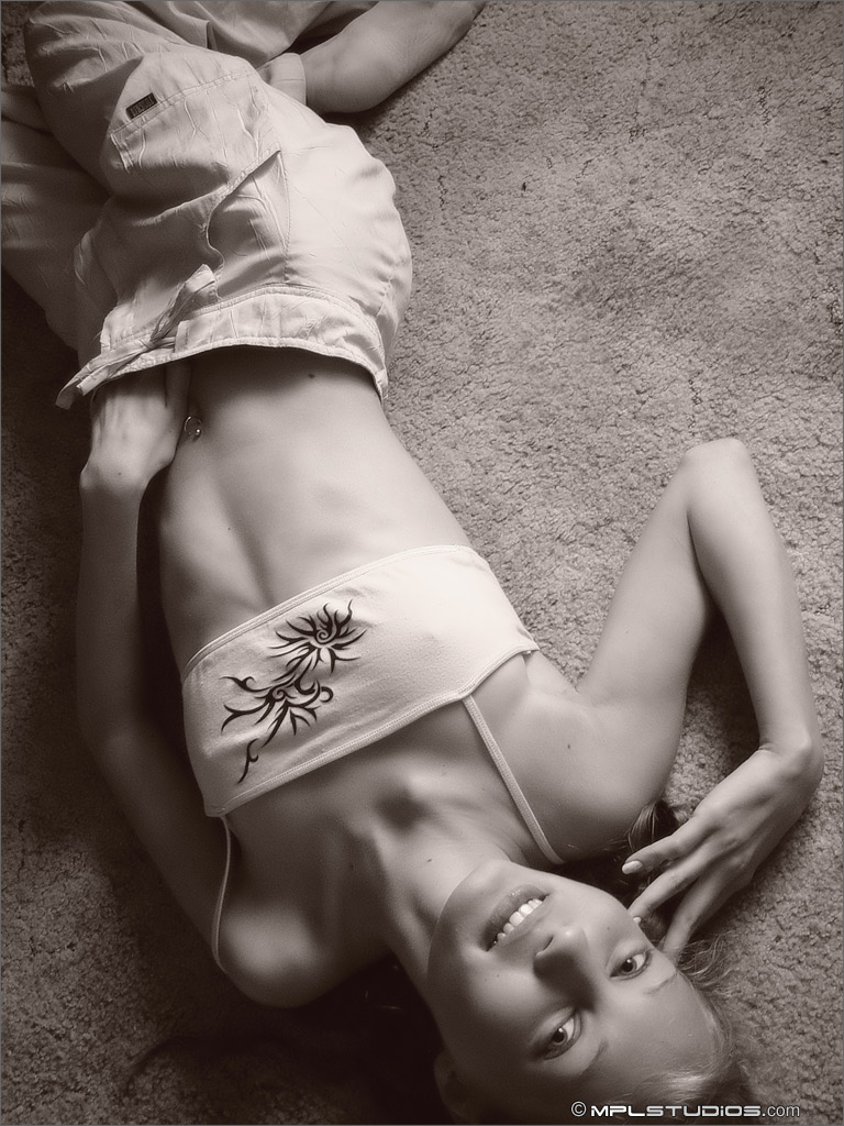 Photo #3 of Masha posing in Masha's Private Reserve: 1