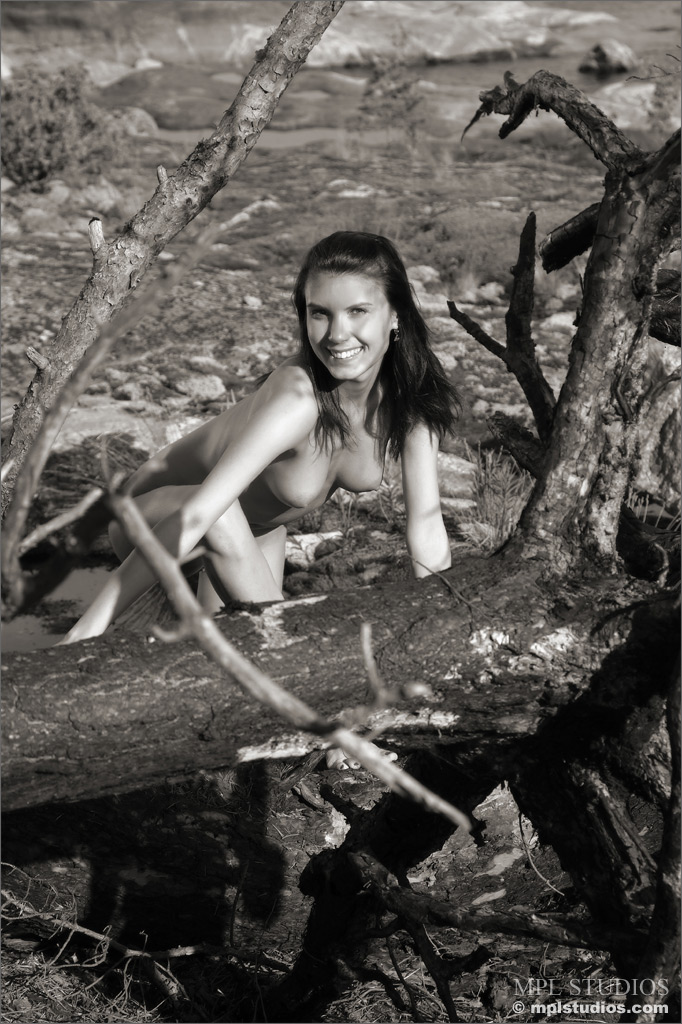 Photo #2 of Nata posing in Aftermath