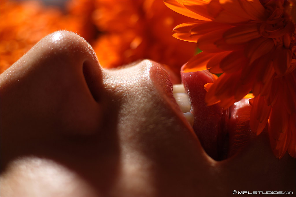 Photo #3 of Nata posing in Bodyscape: Garden Fresh