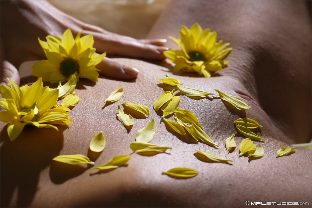 Photo #6 of Vanessa posing in Bodyscape: Flower Power