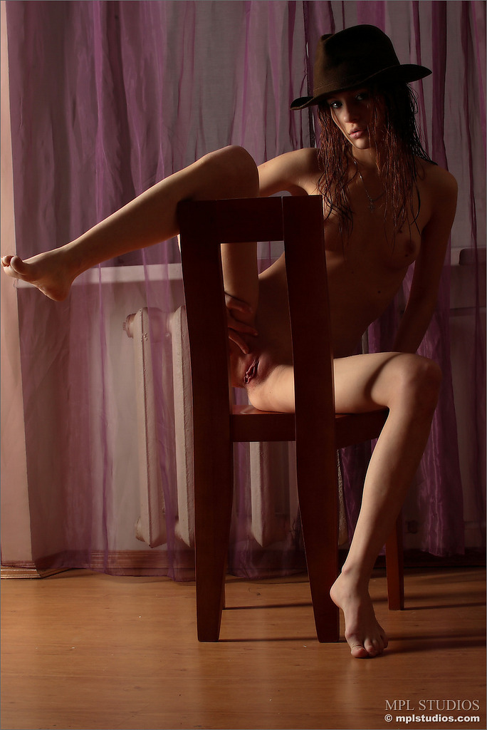 Photo #4 of Kisha posing in Sensual Seduction 2