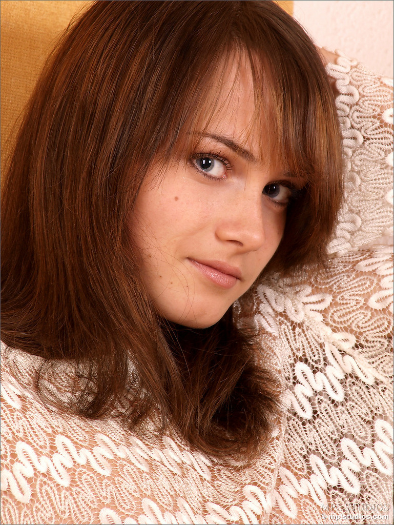 Photo #5 of Maya posing in Neapolitan
