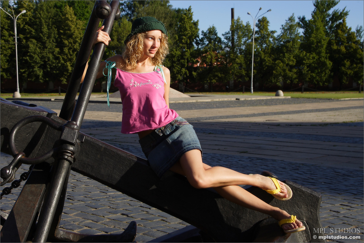 Photo #5 of Masha posing in Postcard from St. Petersburg