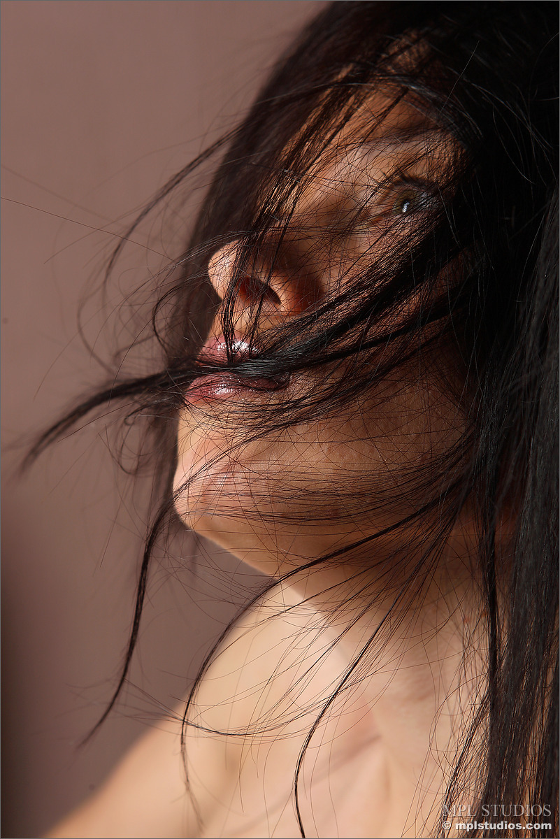 Photo #5 of Maria posing in Russian Beauty