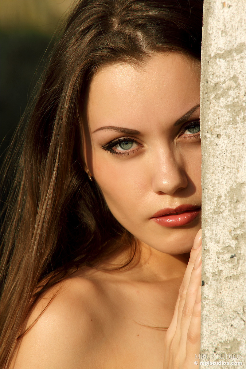 Photo #8 of Marta posing in Summer Surprise