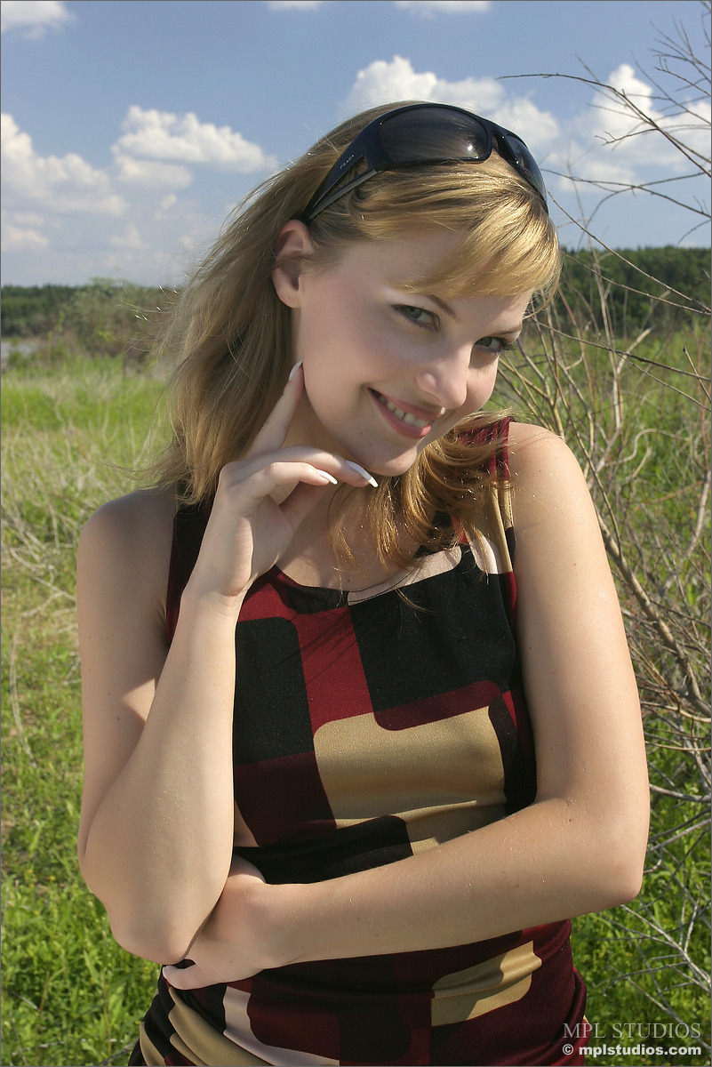 Photo #1 of Svetlana posing in Long Way Around