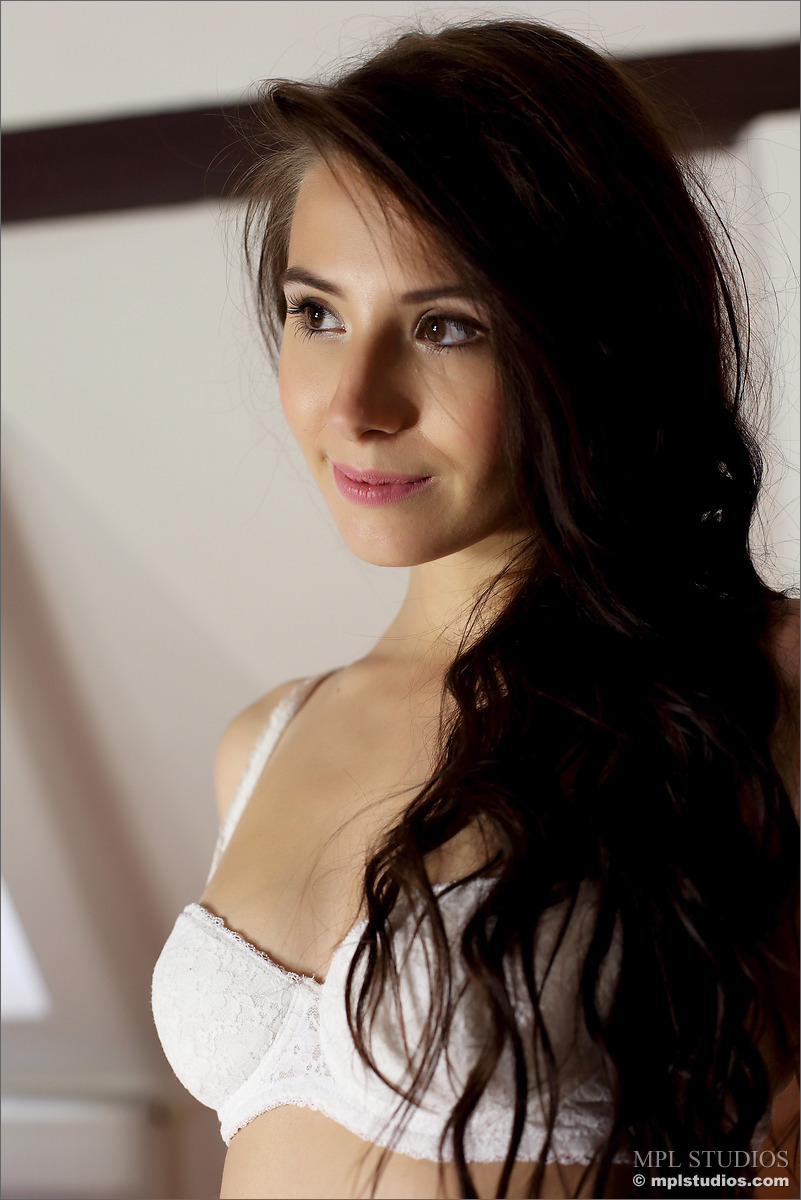 Photo #3 of Vanessa A posing in Pleasure Quest