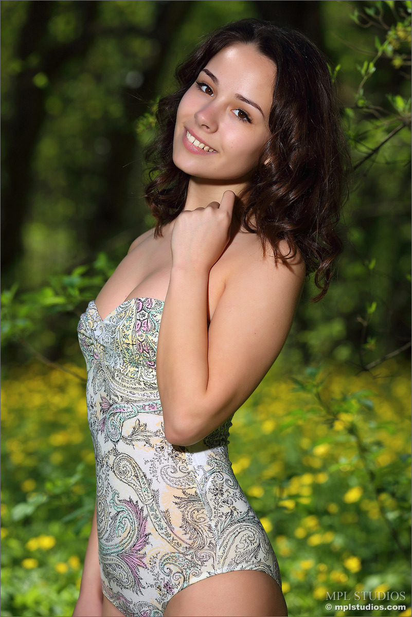 Photo #1 of Alma posing in Forest Flowers