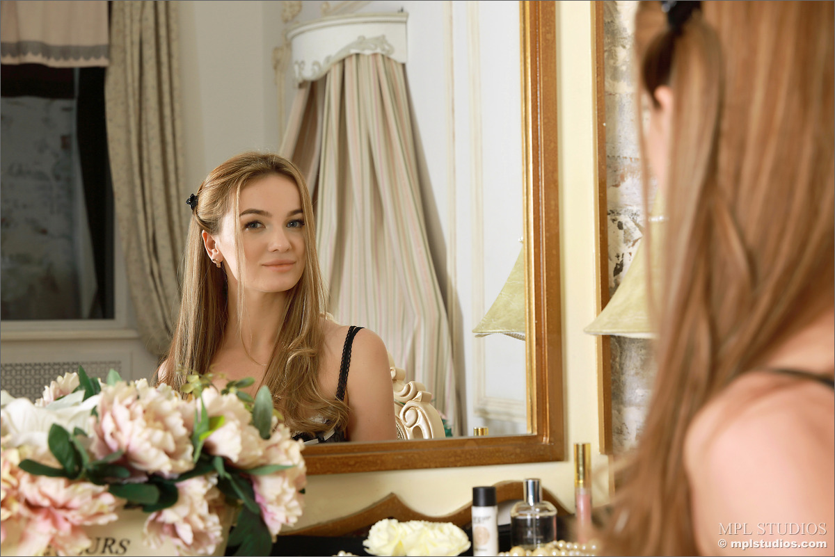 Photo #2 of Nicole May posing in Double Take