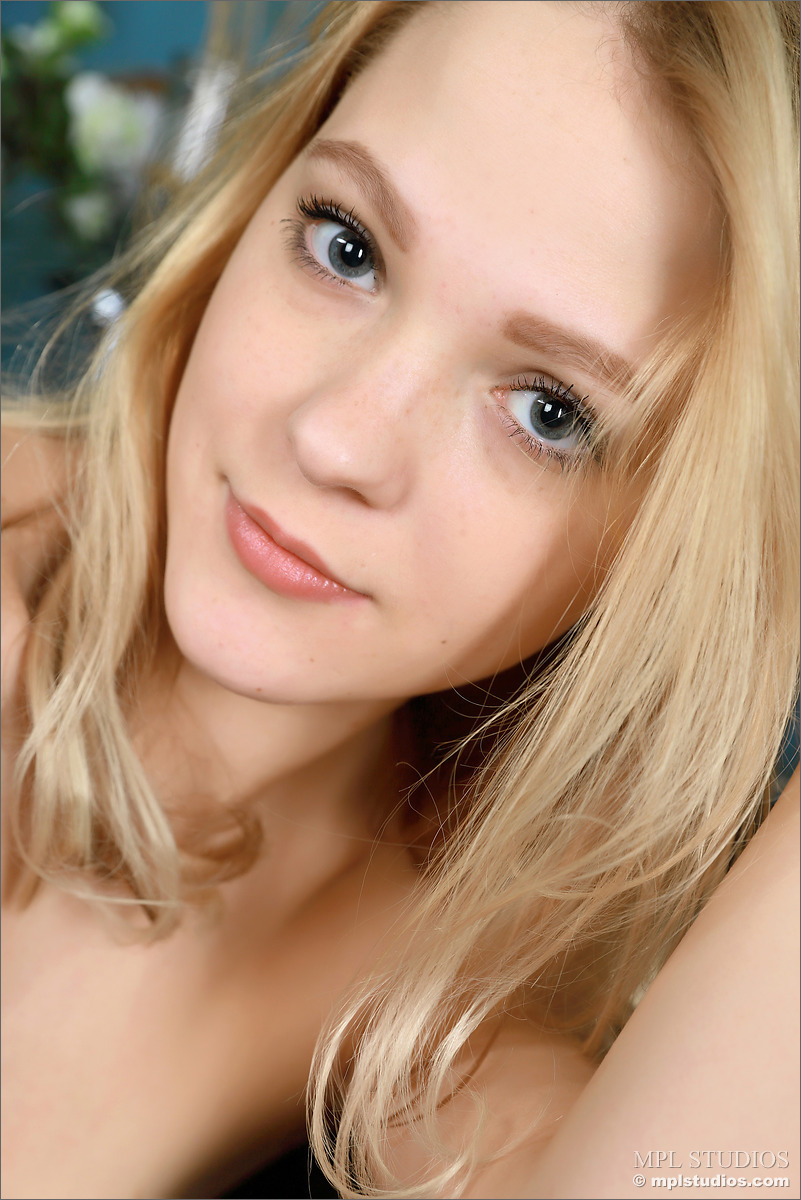 Photo #1 of Zlata posing in Gen Y