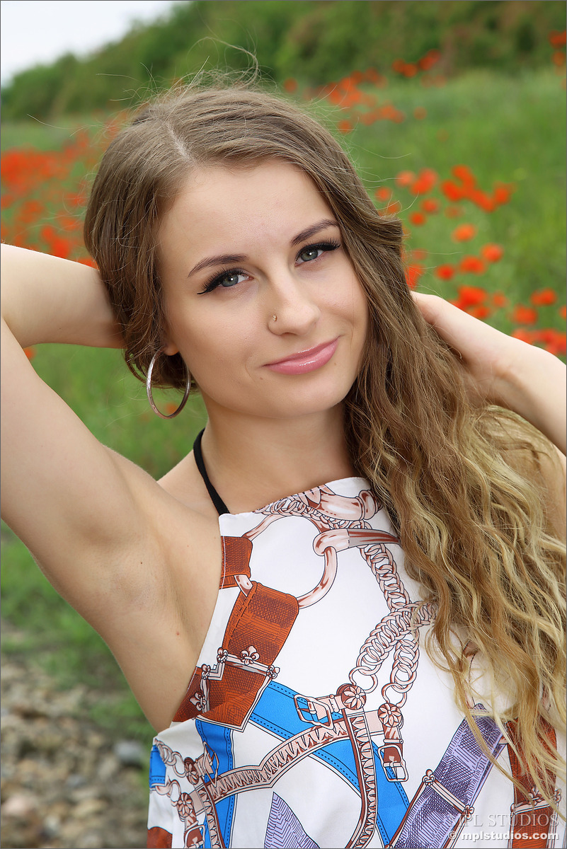 Photo #1 of Julianna posing in On Track