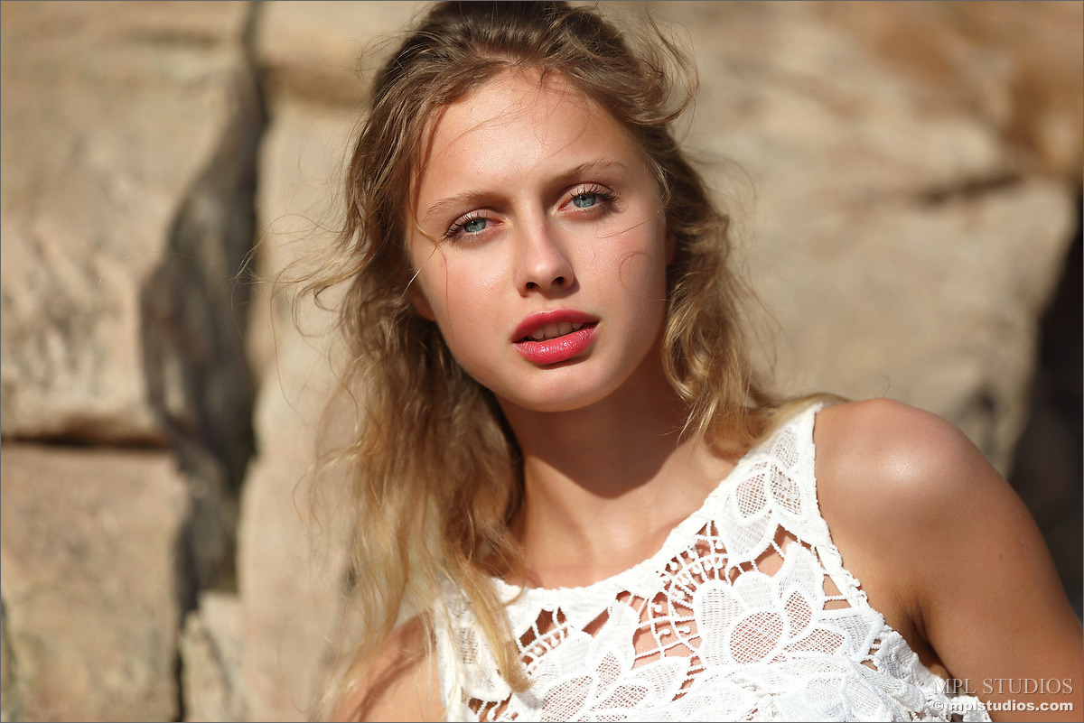 Photo #6 of Clarice posing in Wild on the Atlantic