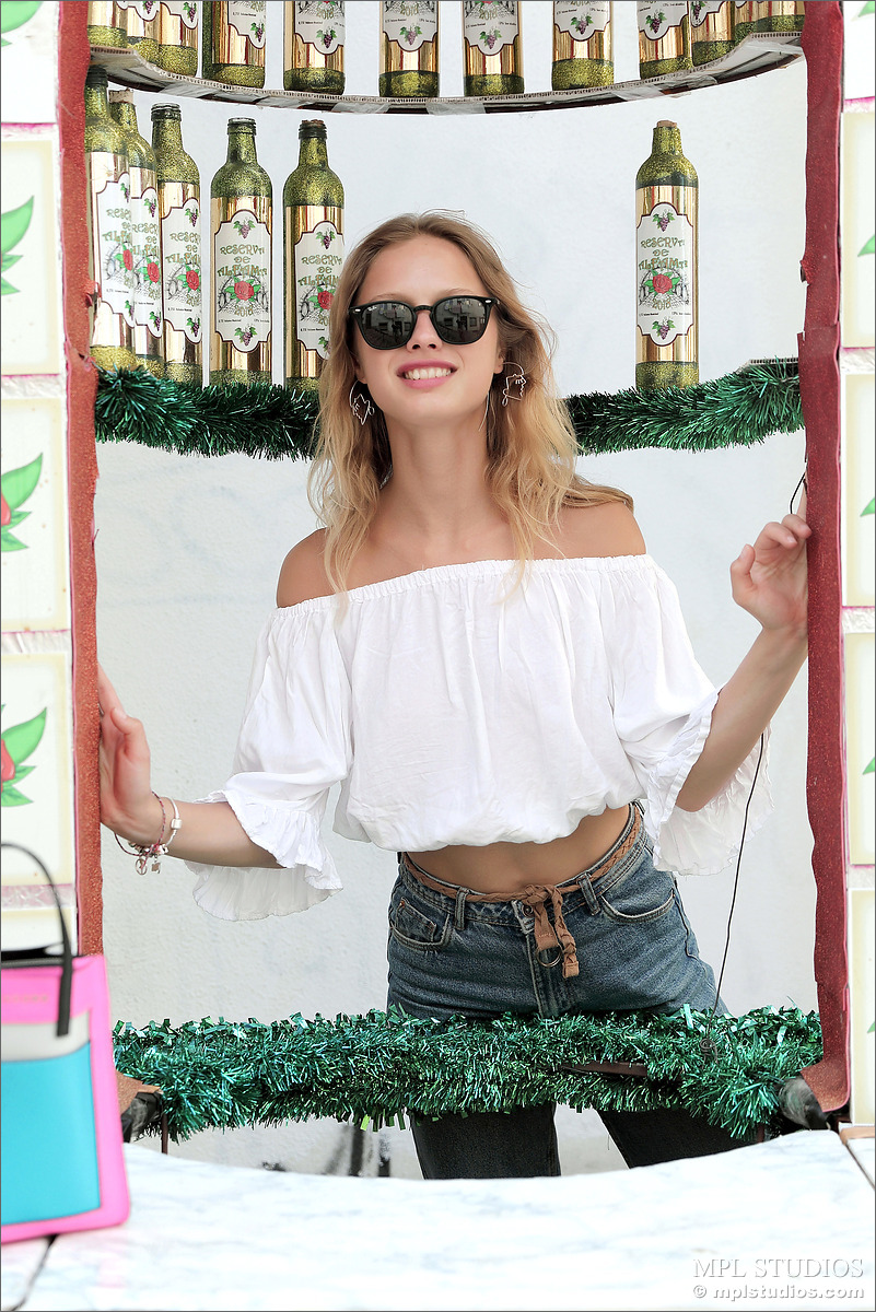 Photo #8 of Clarice posing in Postcard from Lisbon