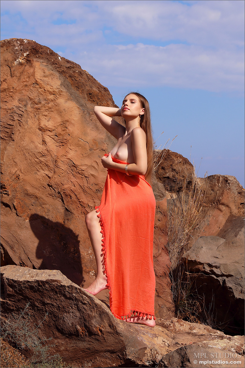 Photo #1 of Aristeia posing in Desert Coral