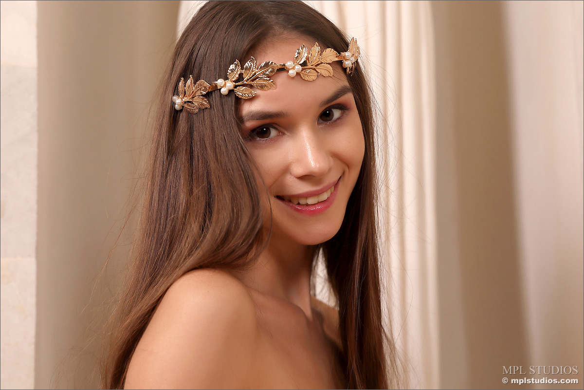Photo #4 of Leona Mia posing in This Surely is a Dream
