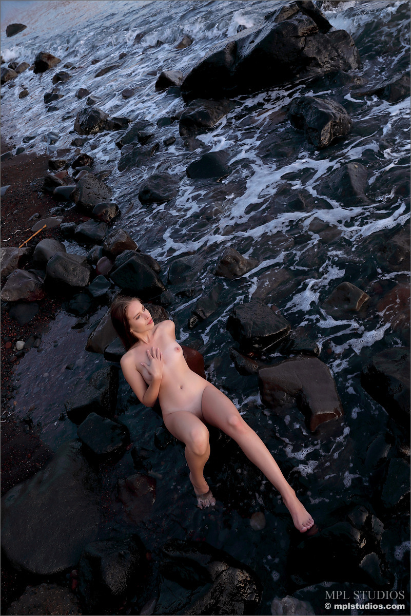 Photo #8 of Aristeia posing in The Far Side 2