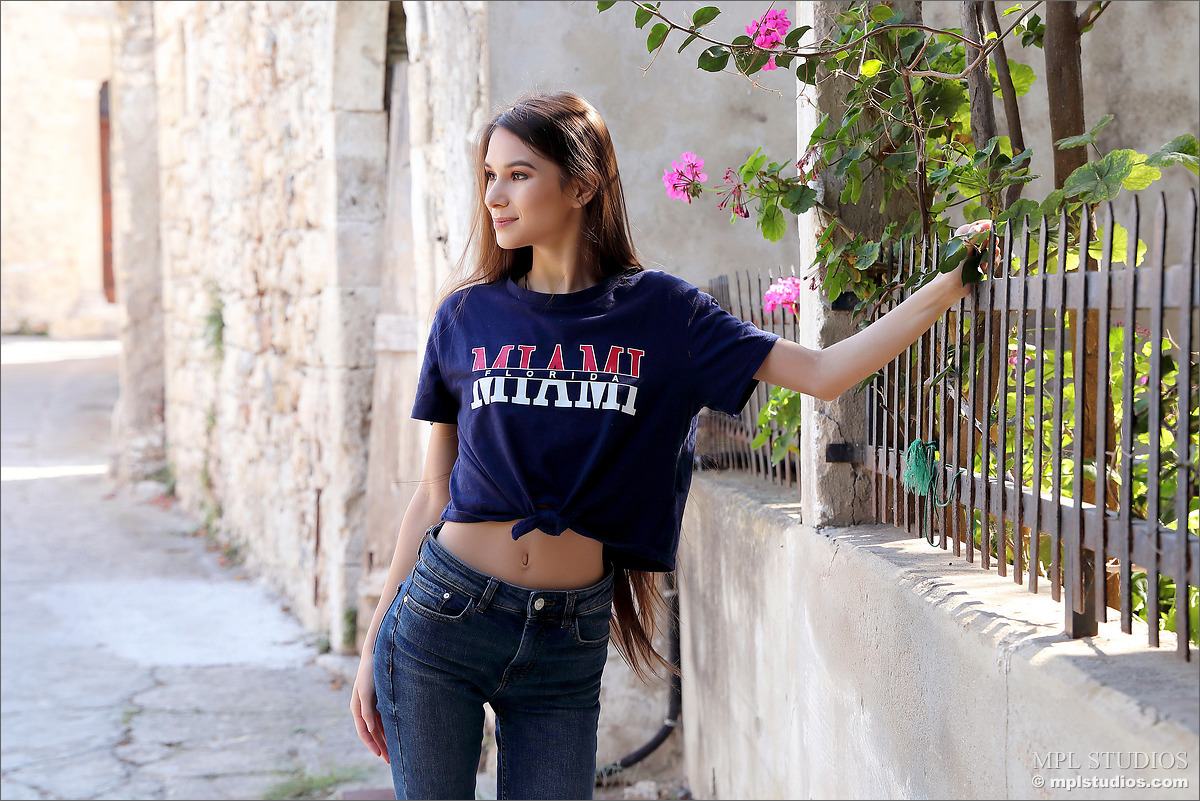 Photo #2 of Leona Mia posing in Postcard from Crete