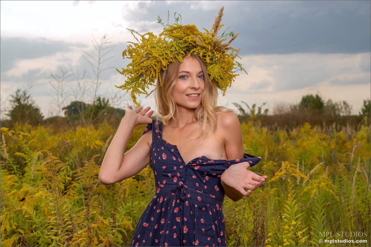 Photo #2 of Emily Grace posing in Vinotok