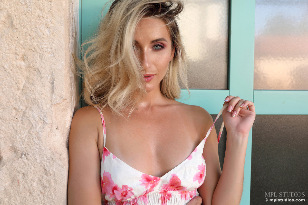 Photo #3 of Cara Mell posing in Heaven's Door