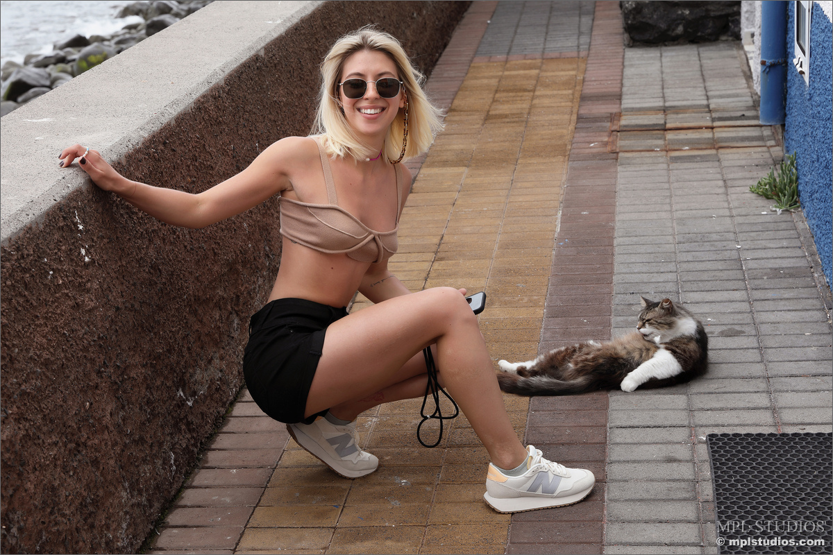 Photo #4 of Avery posing in Postcard from Paul do Mar