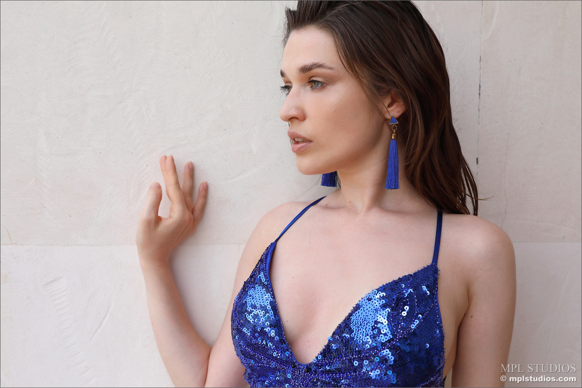 Photo #1 of Amelia posing in Ivory Tower