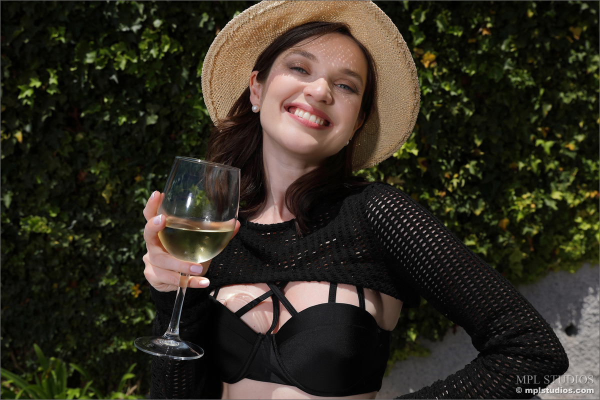 Photo #1 of Amelia posing in Soak Up The Sun