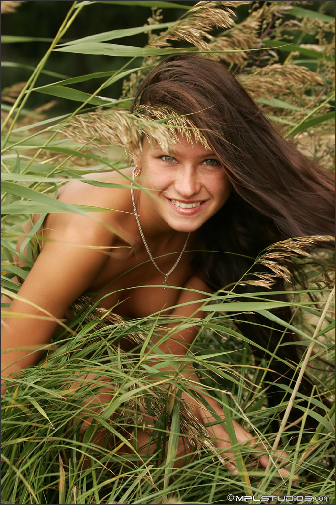 Photo #2 of Maria posing in Bliss